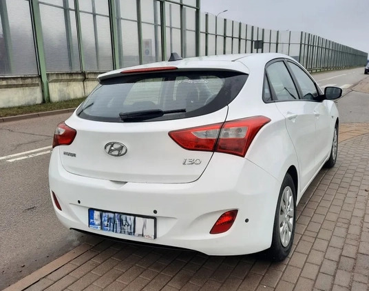 Hyundai I30 cena 34000 przebieg: 148000, rok produkcji 2016 z Białystok małe 29